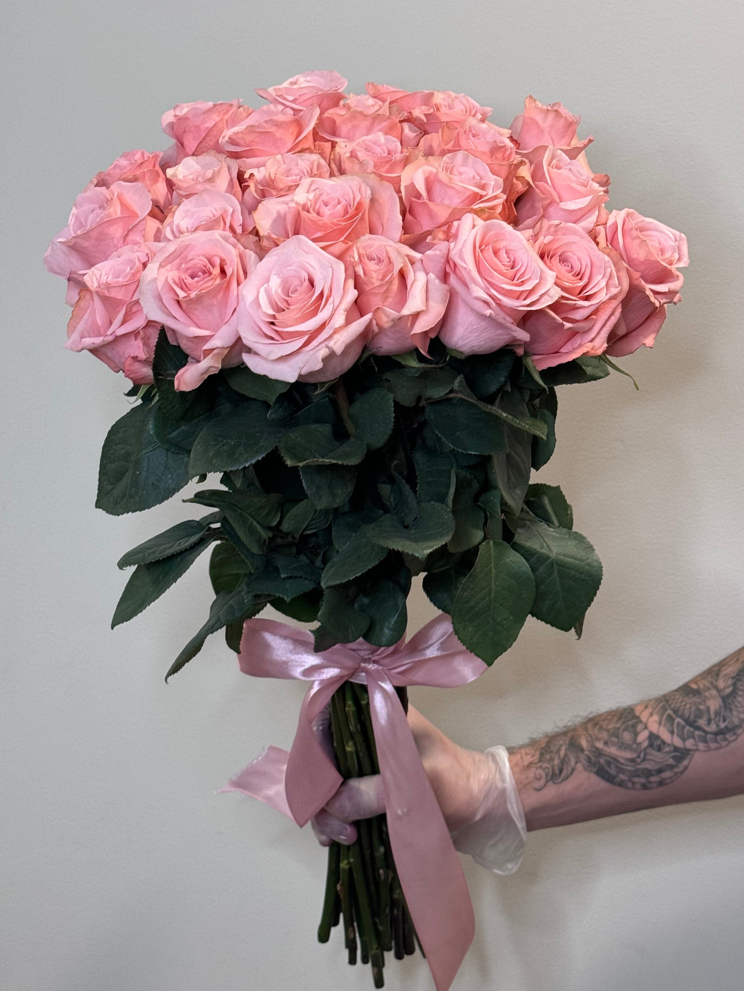 25 Pink Roses
